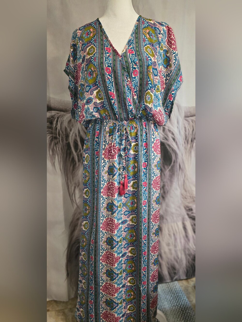 Cienna Boho Satin Feel Maxi Dress Size Large NWOT | Side Slit Festival Dress - Picture 2 of 5